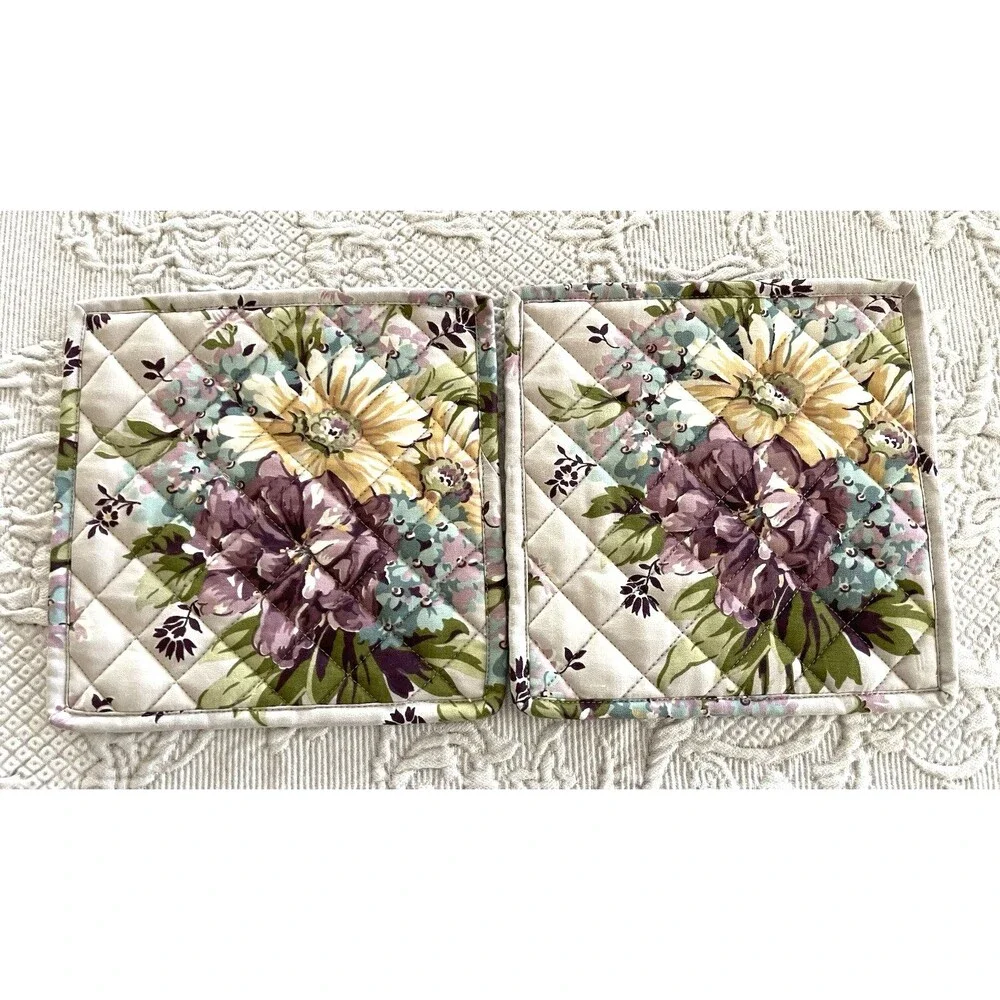 2 Vtg April Cornell Floral Potholder Quilted Cottage Core Farmhouse 7.5